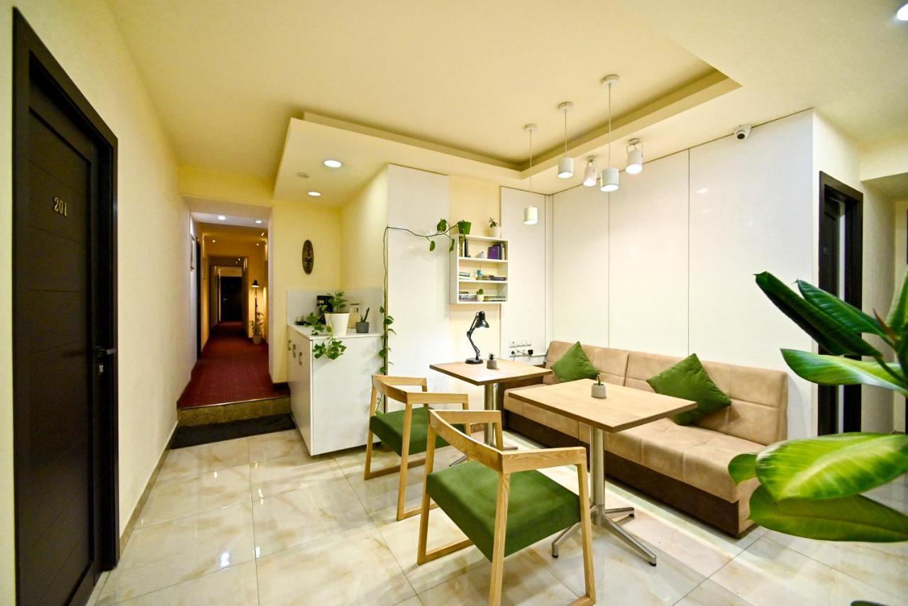 Skyline Hotel Yerevan Exterior foto
