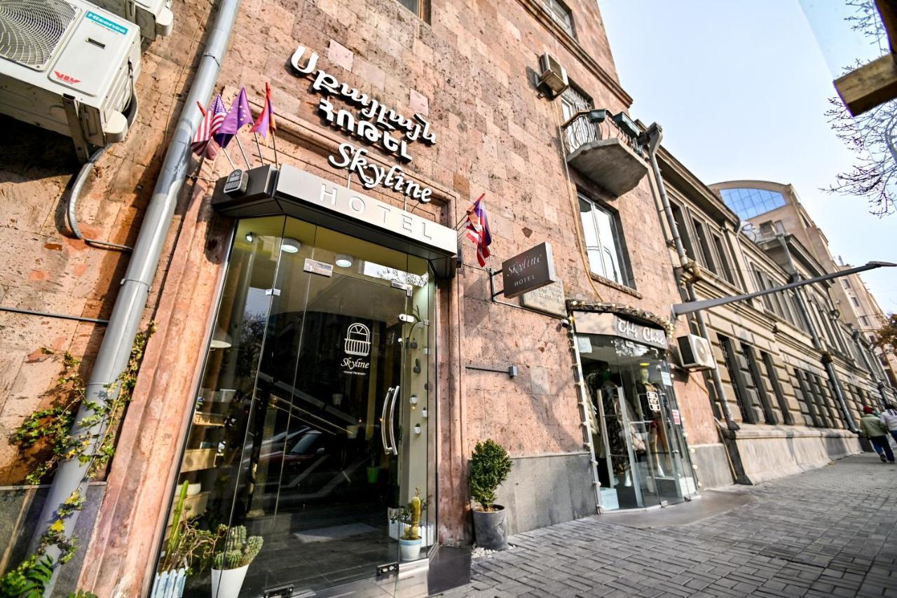 Skyline Hotel Yerevan Exterior foto
